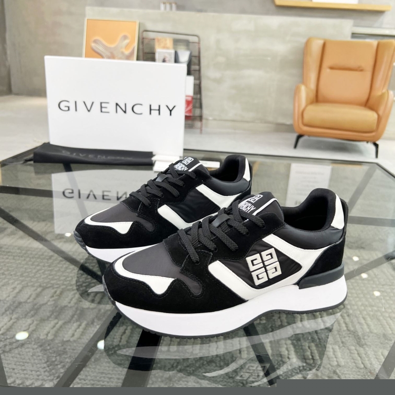 Givenchy Sneakers